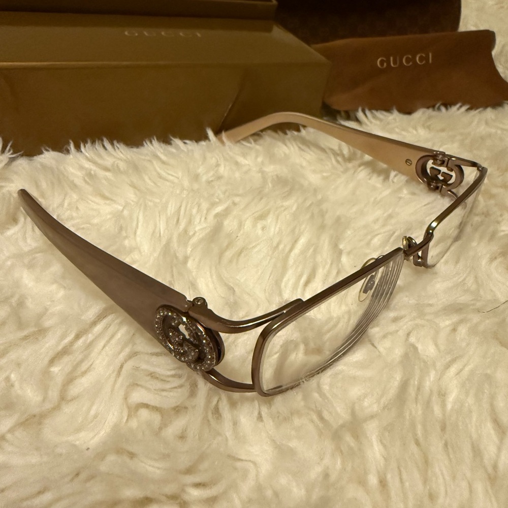 Gucci Women's Elegant Tan Glasses